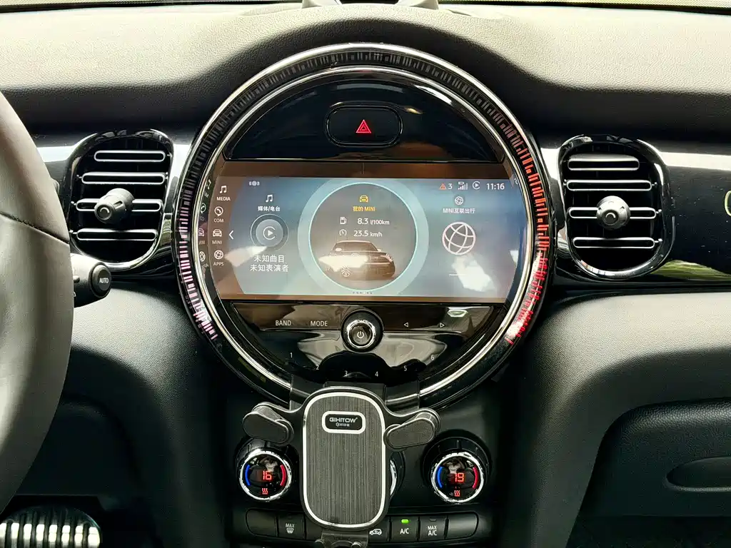 MINI 2022 1.5T Cooper Artist 5-Door Edition
