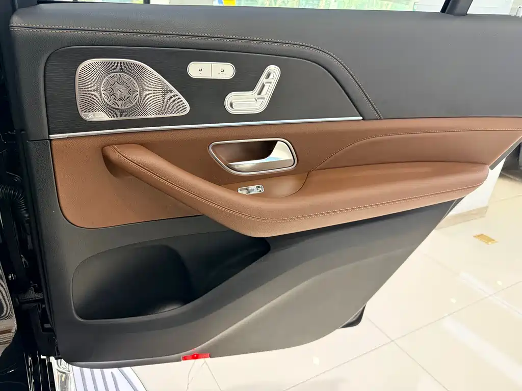 Mercedes GLS 2025 450 4MATIC Fashion Edition