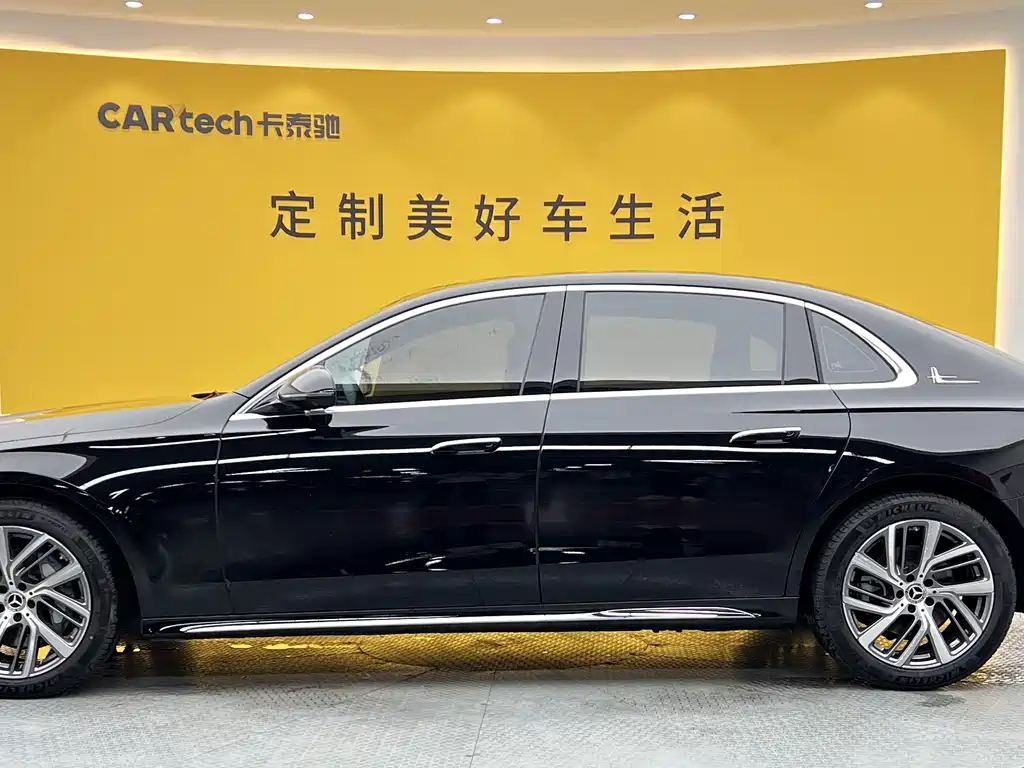 Mercedes-Benz E-Class 2025 Model E 300 L Fashion Edition