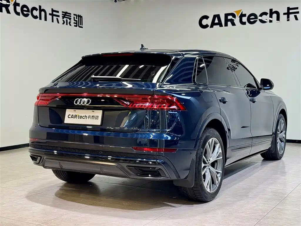Audi Q8 2023 55 TFSI Luxury Dynamic Edition