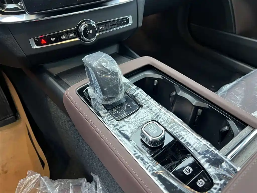 Volvo S90 2026 B5 Intelligent Comfort Luxury Edition