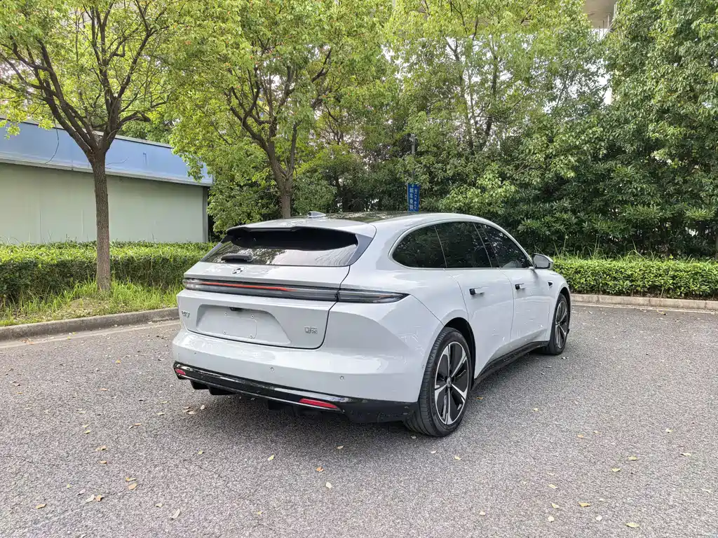 NIO ET5T 2025 Edition 75kWh Touring