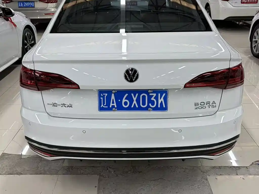 Bora 2024 200TSI DSG Smooth Travel Edition
