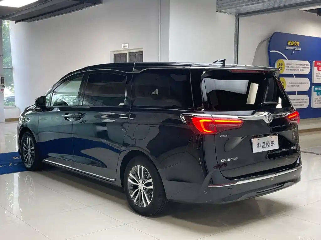 Buick GL8 2023 ES Luxury Edition