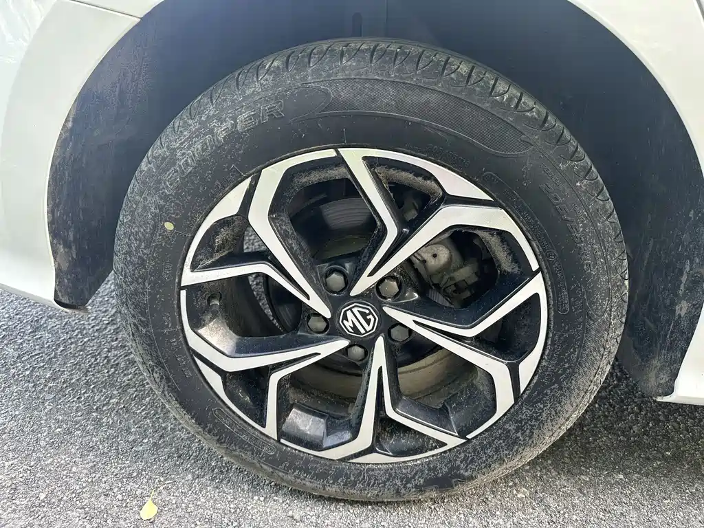 MG5 2022 180DVVT CVT Youth Style Edition
