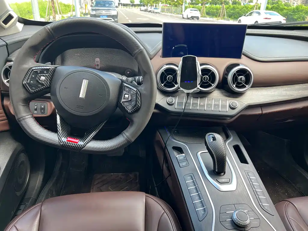 Weilai VV7 2020 2.0T Flagship Edition