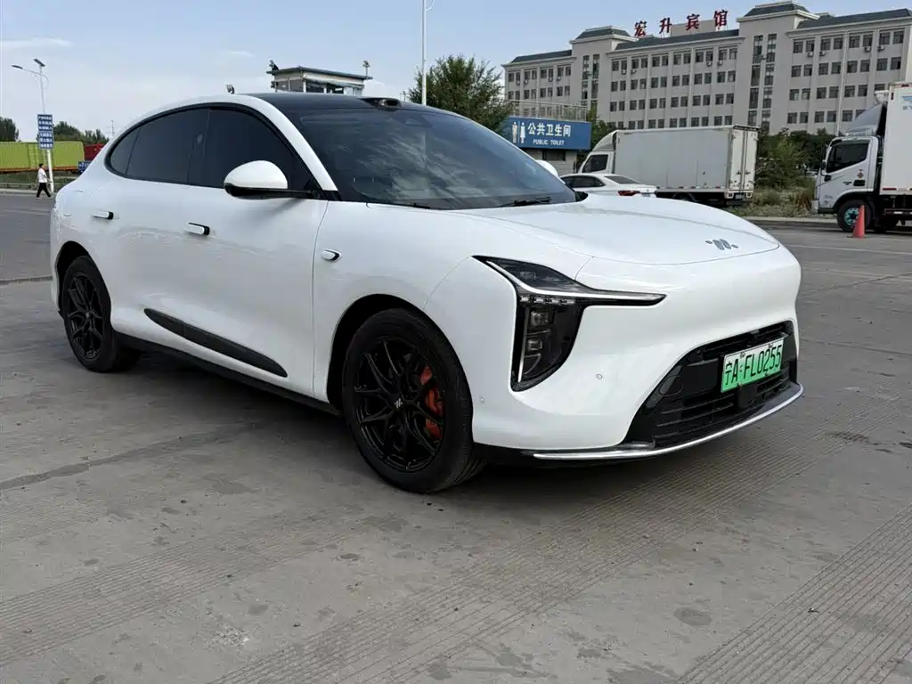 LS6 2026 Range-Extended 52 Max