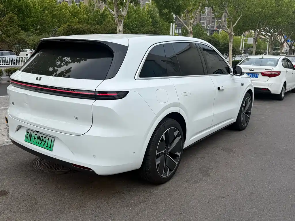 Ideal L6 2025 Max Smart Renewal Edition