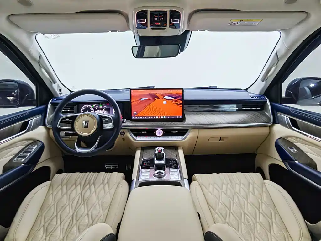 TANK 500 2022 Model Sport Edition 5-Seater