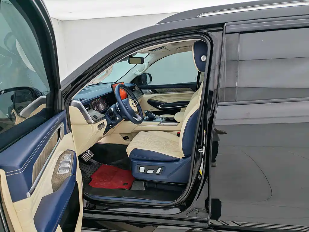 TANK 500 2022 Model Sport Edition 5-Seater