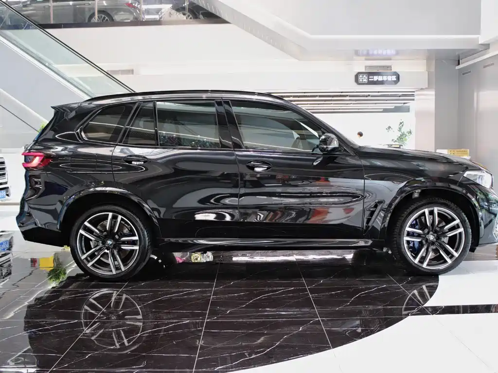 BMW X5 M 2022款 X5 M