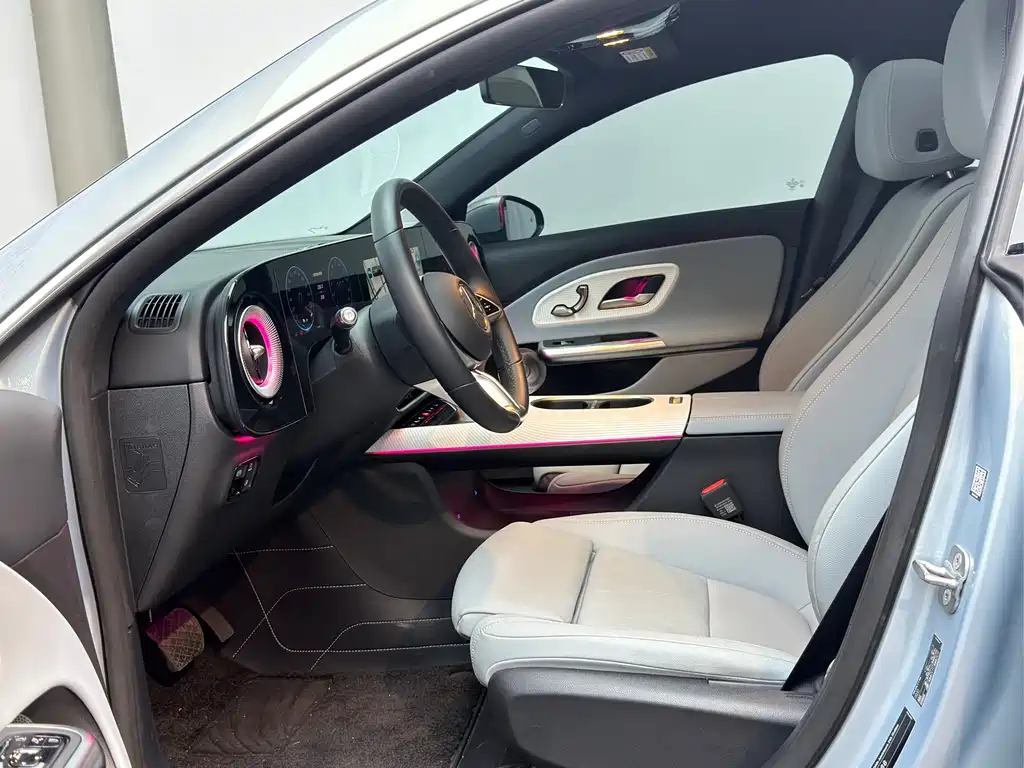 Mercedes CLA New Energy 2025 Model 300L Extra Long Range Edition