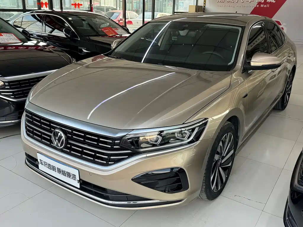 Passat 2022 330 TSI Luxury Edition