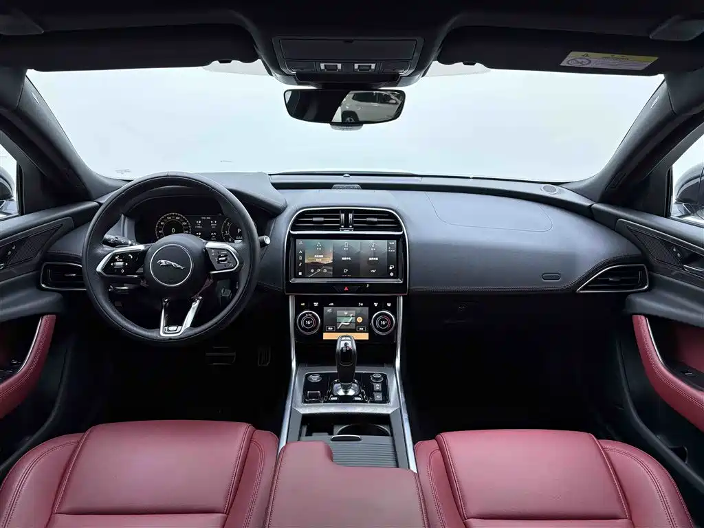Jaguar XEL 2023 2.0T 250PS R-DYNAMIC S Sport Edition