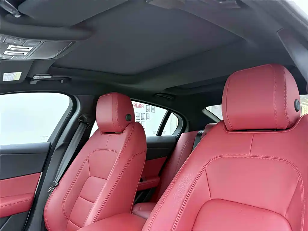 Jaguar XEL 2023 2.0T 250PS R-DYNAMIC S Sport Edition