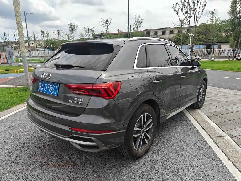 Audi Q3 2021 35 TFSI Sportline