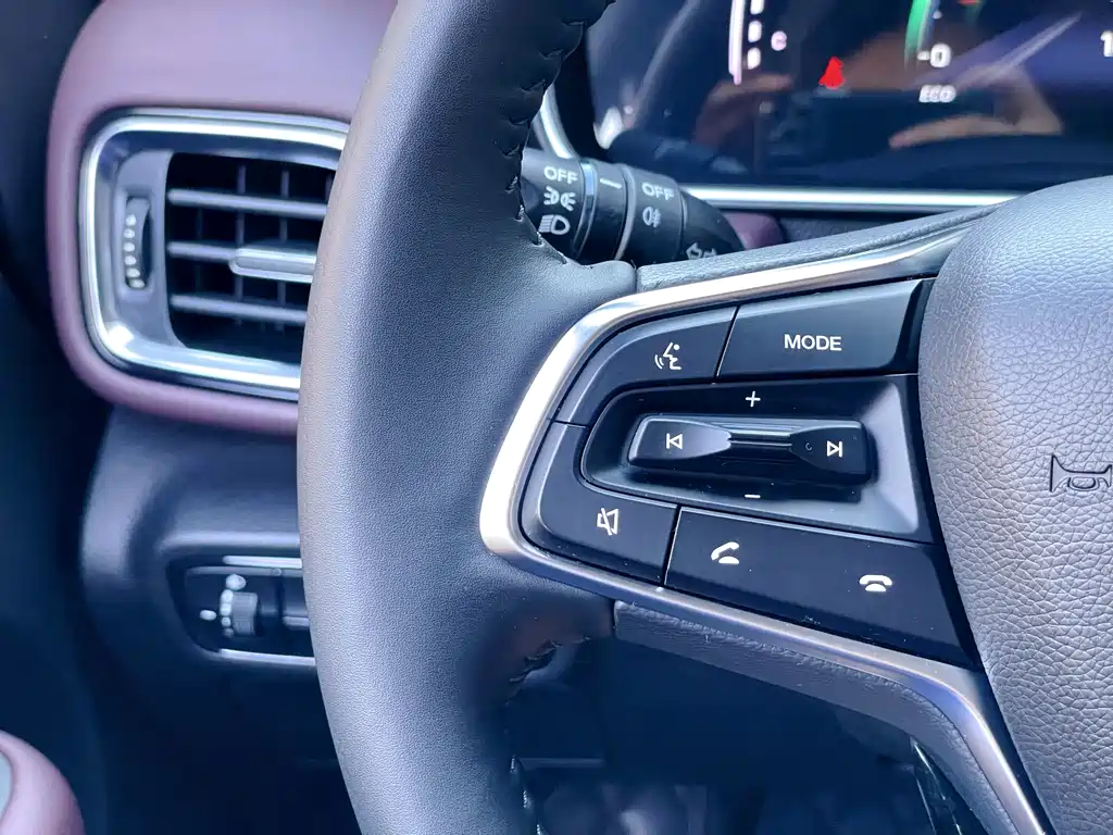 GAC M6 2023 Pro 270T DCT Luxury Edition