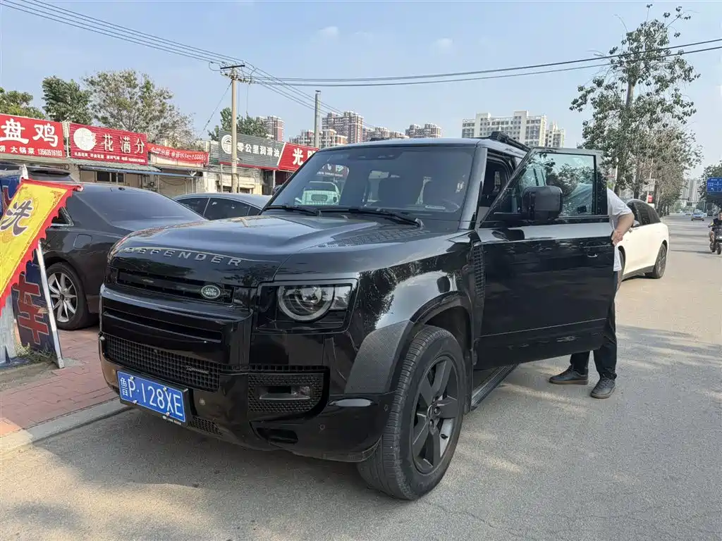 Land Rover Defender 2022 110 P400 X-DYNAMIC HSE