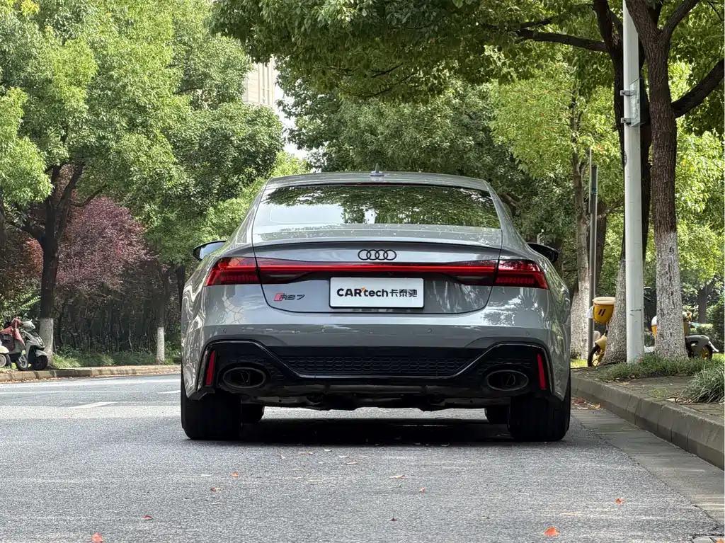 Audi RS 7 2024 model RS 7 4.0T Sportback performance