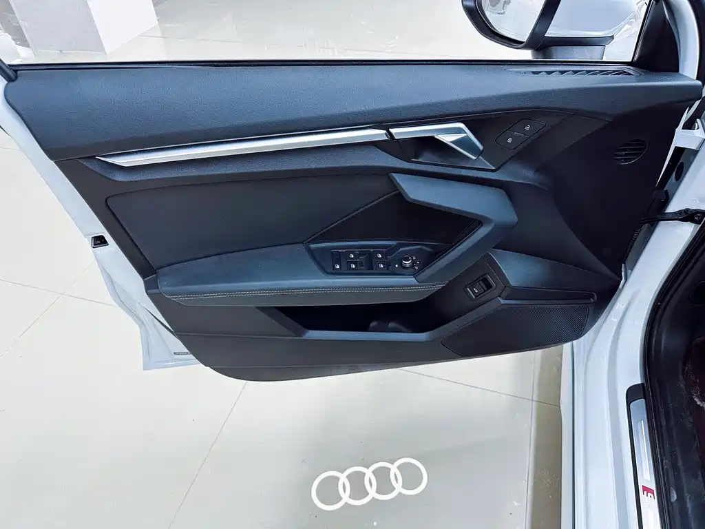 Audi A3 2023 Sportback 35 TFSI Fashion Sport Edition