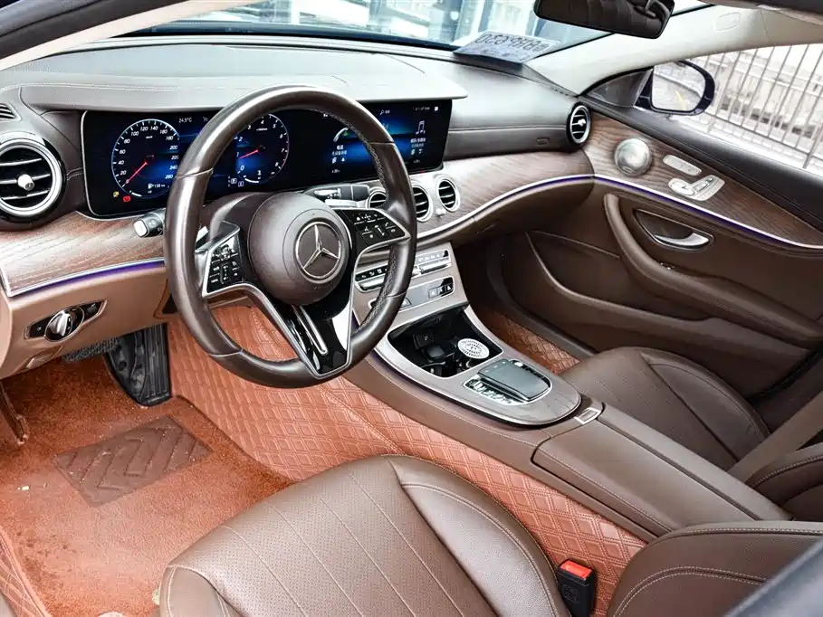 Mercedes-Benz E-Class 2023 E 300 L Fashion Edition