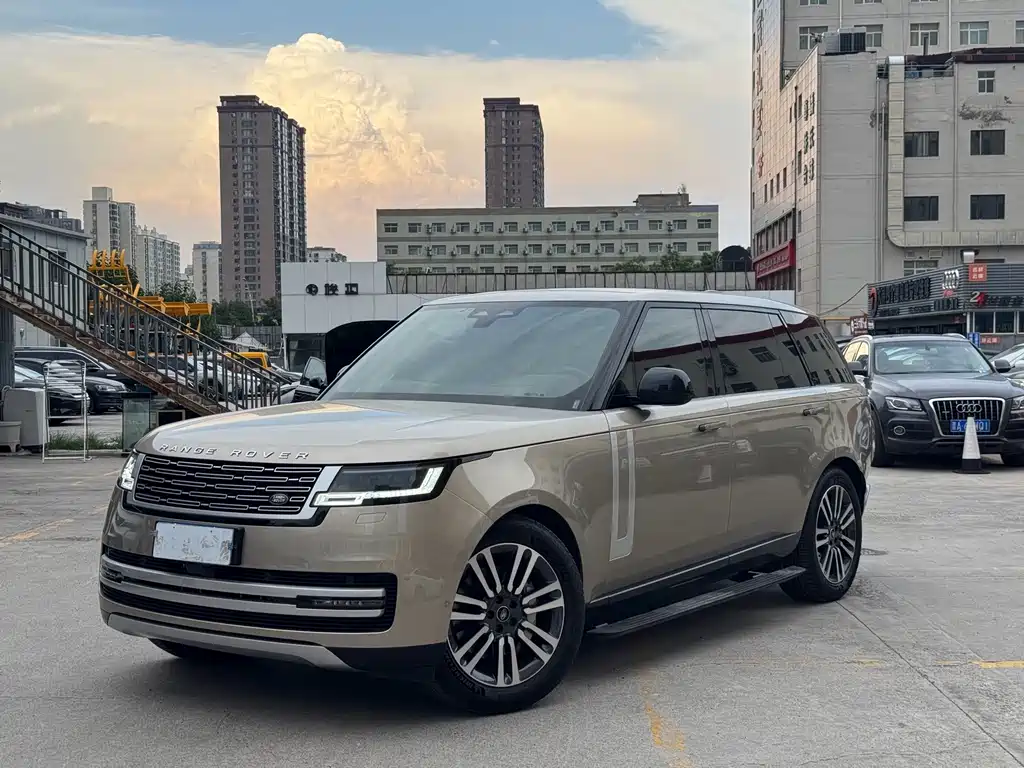 Range Rover 2023 3.0 L6 400PS Creation Extended Edition
