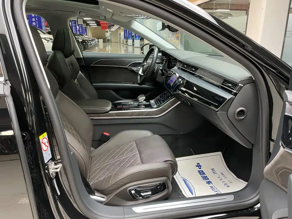 Audi A8 2021 model A8L 50 TFSI quattro Comfort Edition