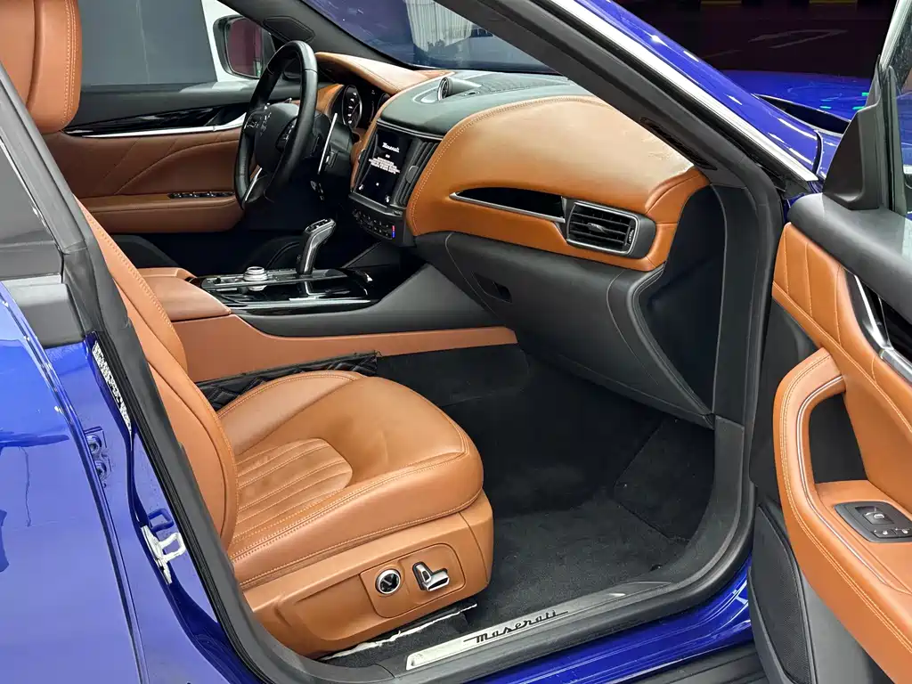 Levante 2021 3.0T Standard Edition