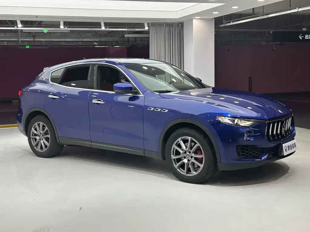 Levante 2021 3.0T Standard Edition
