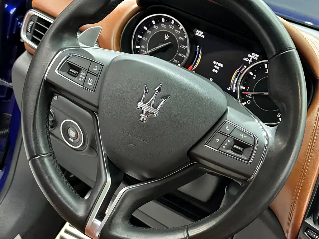 Levante 2021 3.0T Standard Edition
