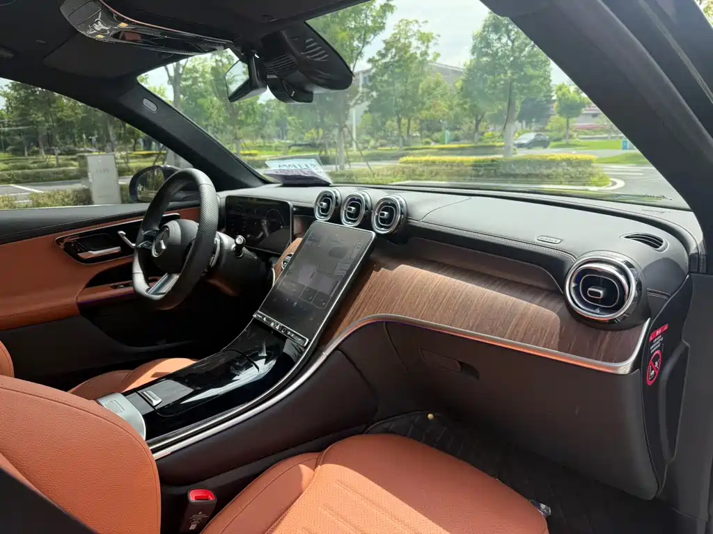 Mercedes-Benz GLC 2024 300 L 4MATIC Dynamic 7-seat