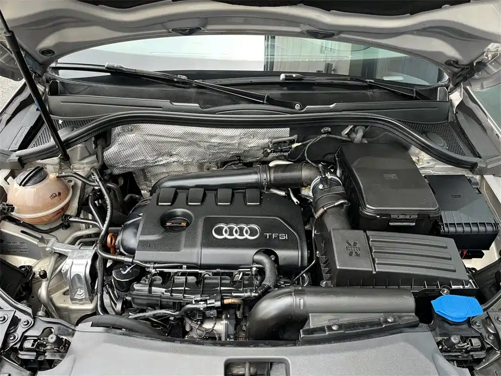 Audi Q3 2013 35 TFSI quattro Comfort Edition