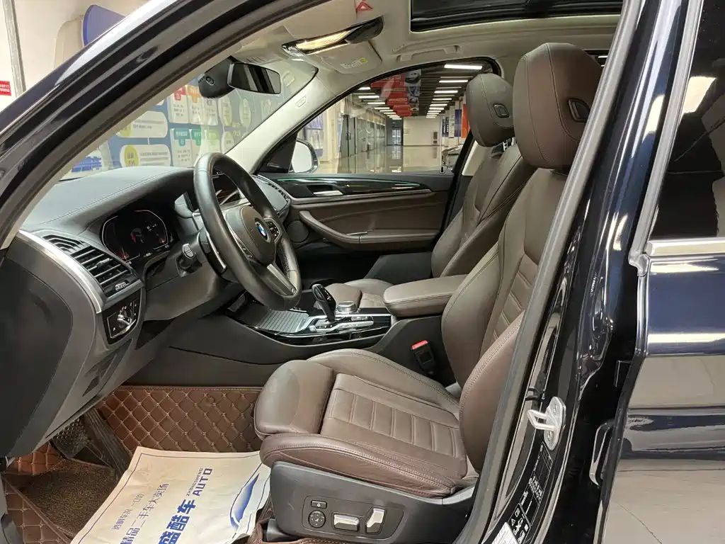 BMW X3 2021 xDrive30i Leading Edition M Sport Package