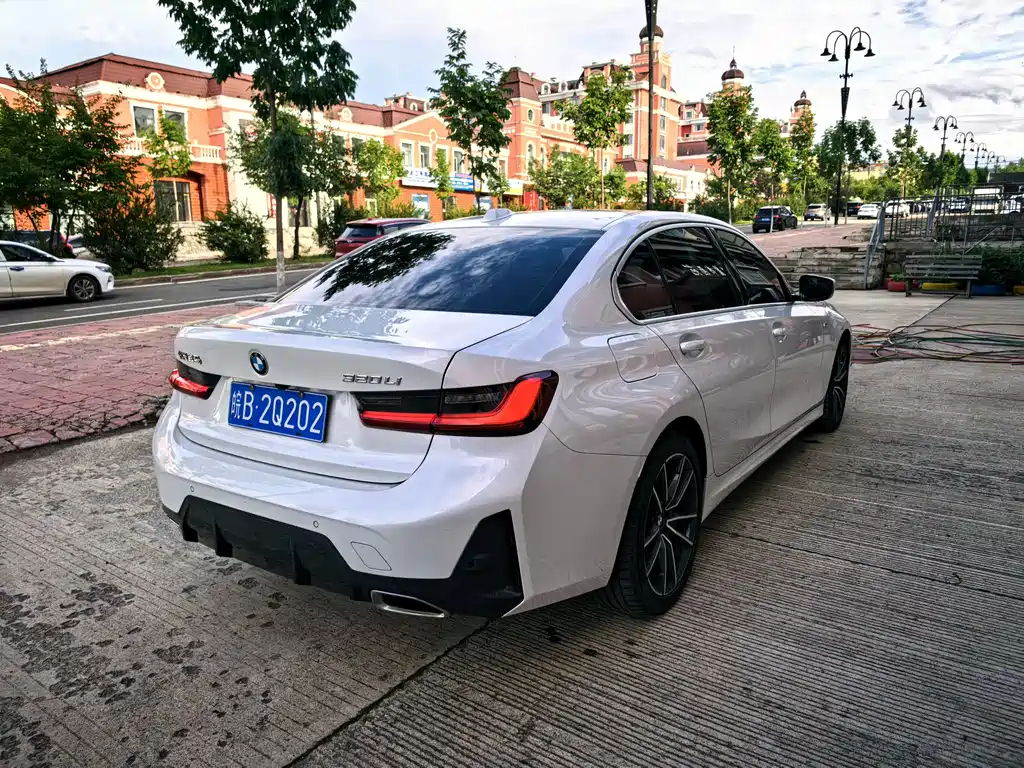 BMW 3 Series 2023 320Li M Sport Package