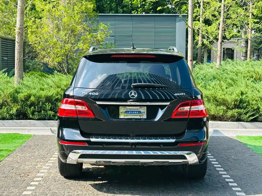 Mercedes-Benz M-Class 2014 ML 400 4MATIC Luxury Edition
