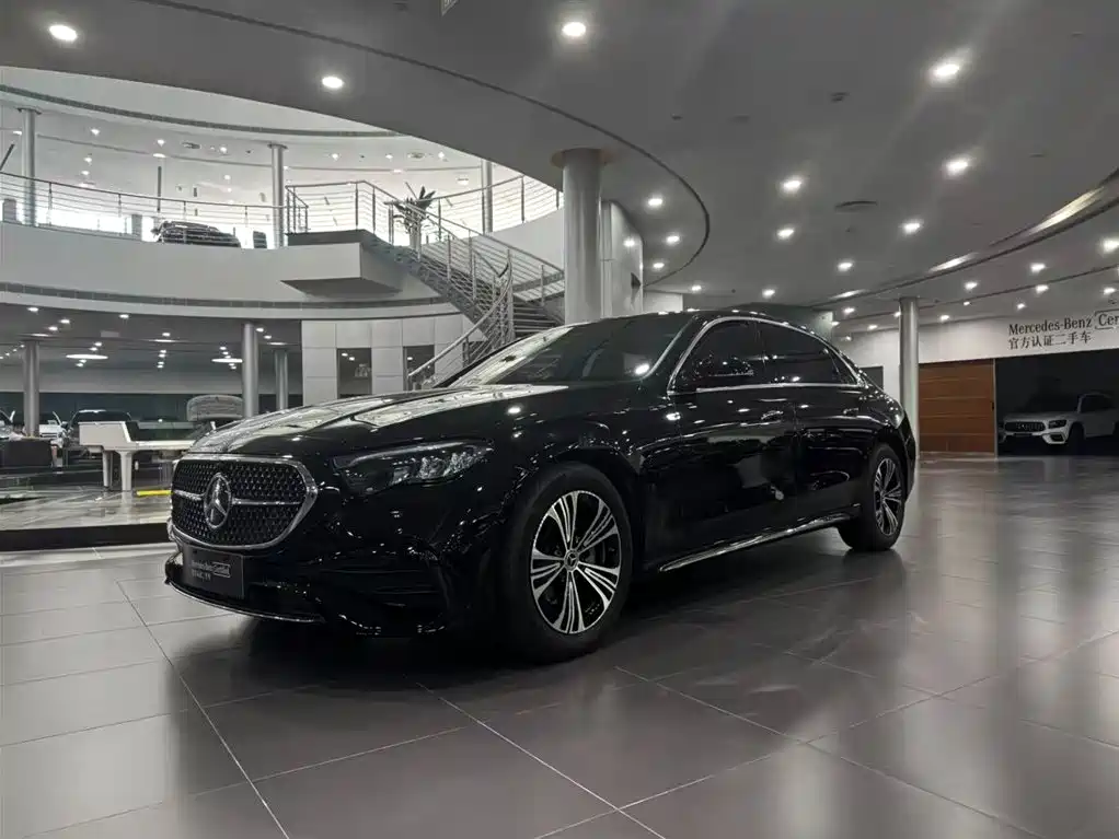 Mercedes-Benz E-Class 2024 E 260 L Sport Line