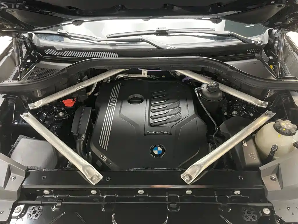 BMW X5 2022 Facelift xDrive 40Li M Sport Package