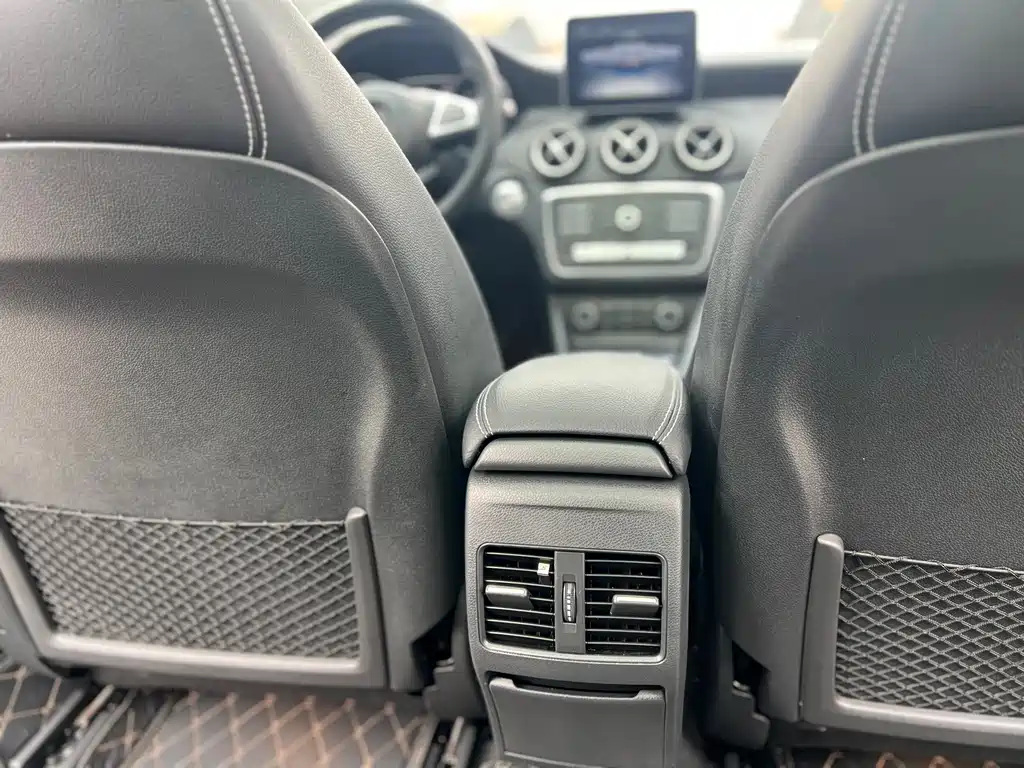 Mercedes-Benz GLA 2019 GLA 200 Fashion Edition