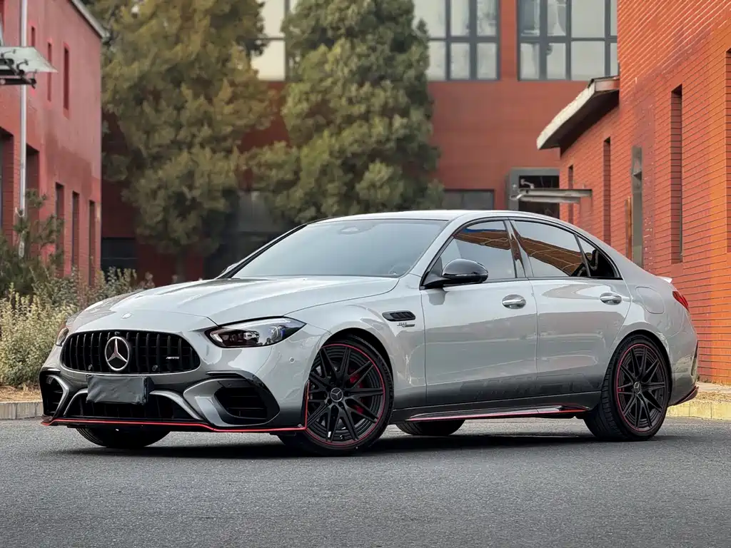 AMG C 63 S E PERFORMANCE F1 Special Edition 2024
