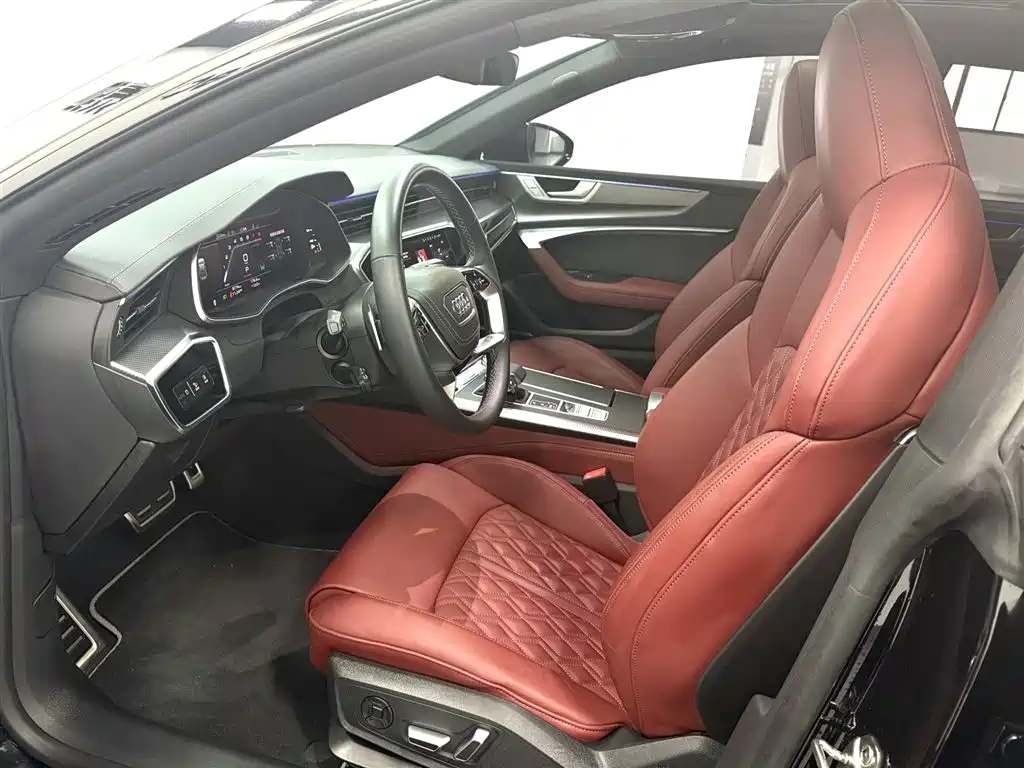 Audi A7L 2024 45 TFSI quattro Black Warrior Edition