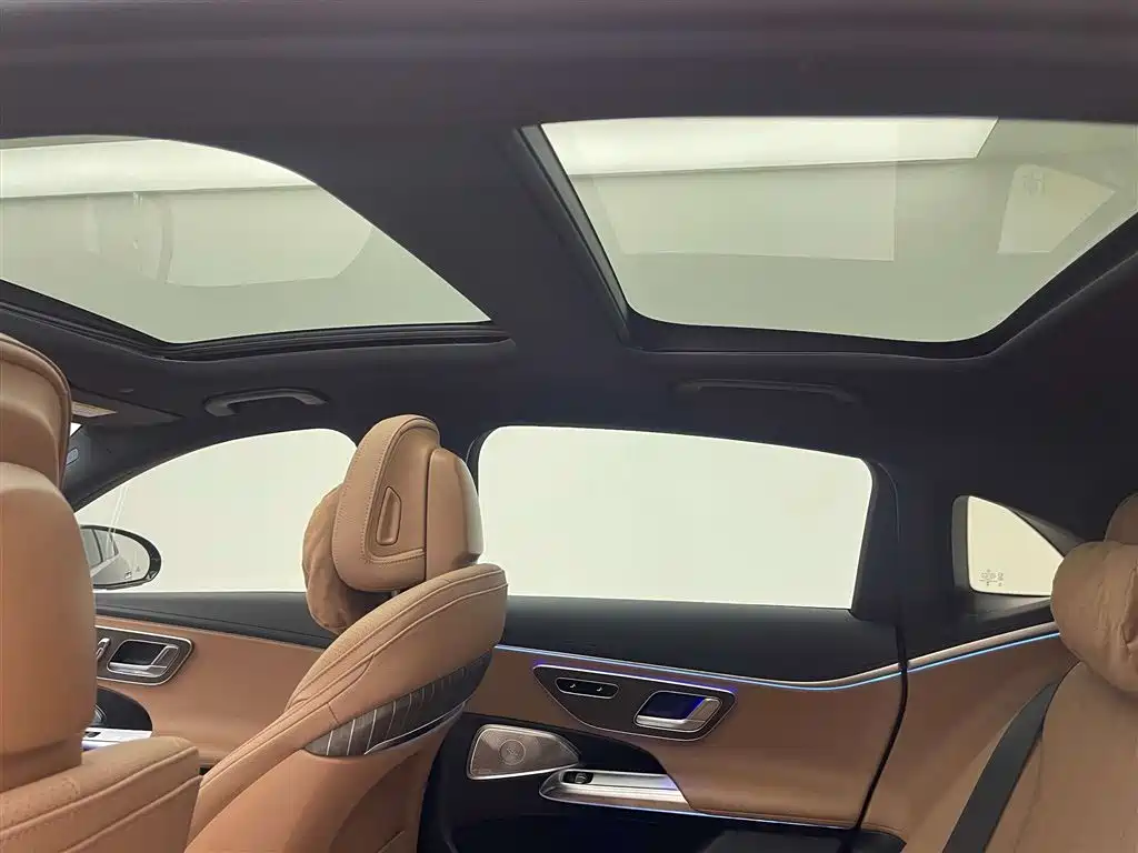 Mercedes-Benz E-Class 2024 E 300 L Fashion Edition