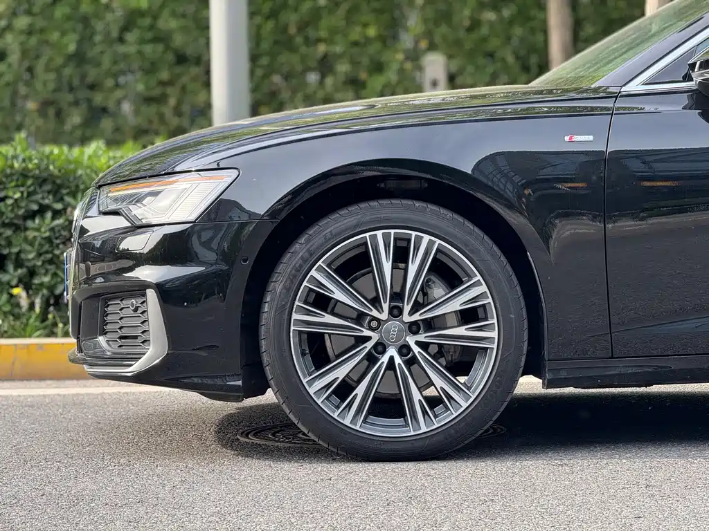 Audi A6L 2020 45 TFSI quattro Premium动感型