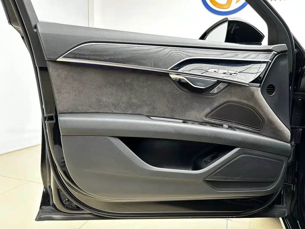 Audi A8 2019 Plus A8L 50 TFSI quattro Comfort Edition