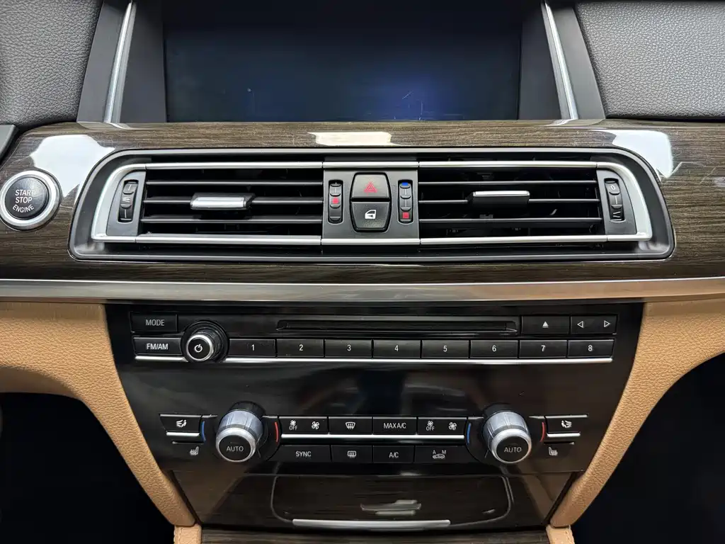 BMW 7 Series 2013 730Li Leading Edition