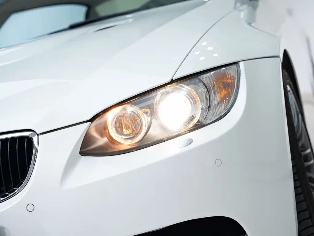 BMW M3 2011 Model M3 Two-Door Carbon Fiber Roof Edition
