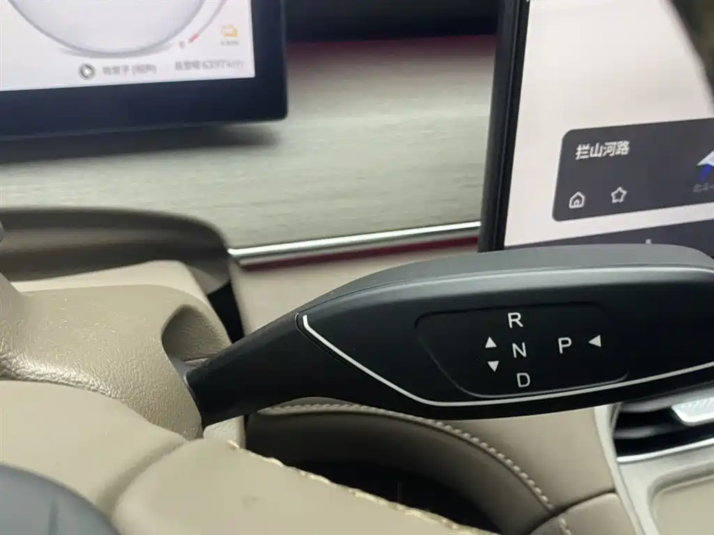 Ruihu 8 PLUS C-DM 2025 Edition 1.5T 116km Prestige 5-seat
