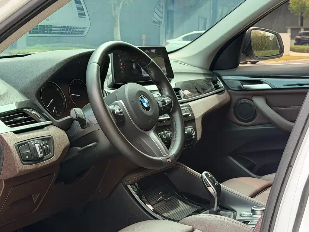 BMW X1 2020 sDrive20Li Fashion Edition
