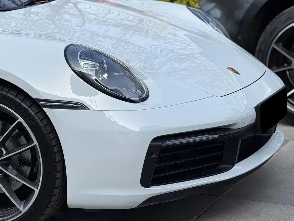 Porsche 911 2023 Carrera 3.0T