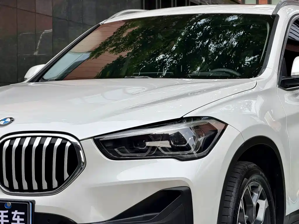 BMW X1 2021 sDrive25Li Leading Edition