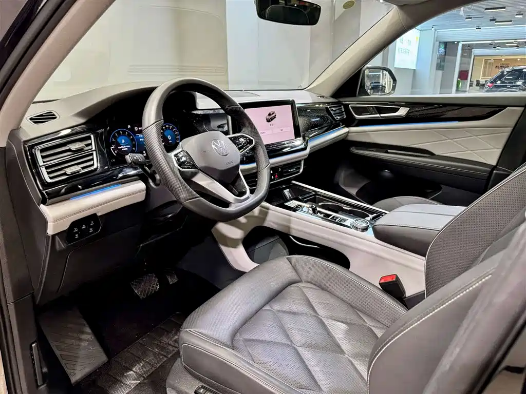 Tongyi 2024 Model 380TSI All-Wheel Drive Prestige Flagship Edition
